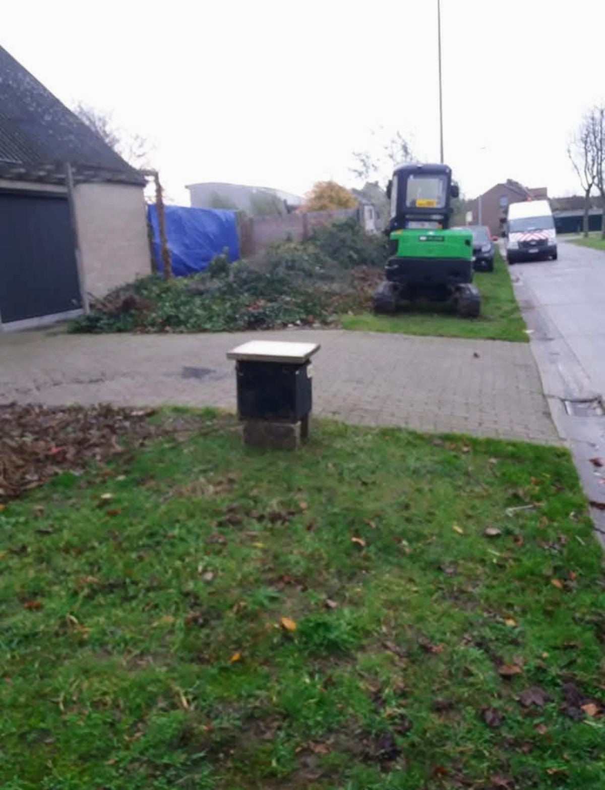 Oprit en voortuin waterdoorlatend verhard