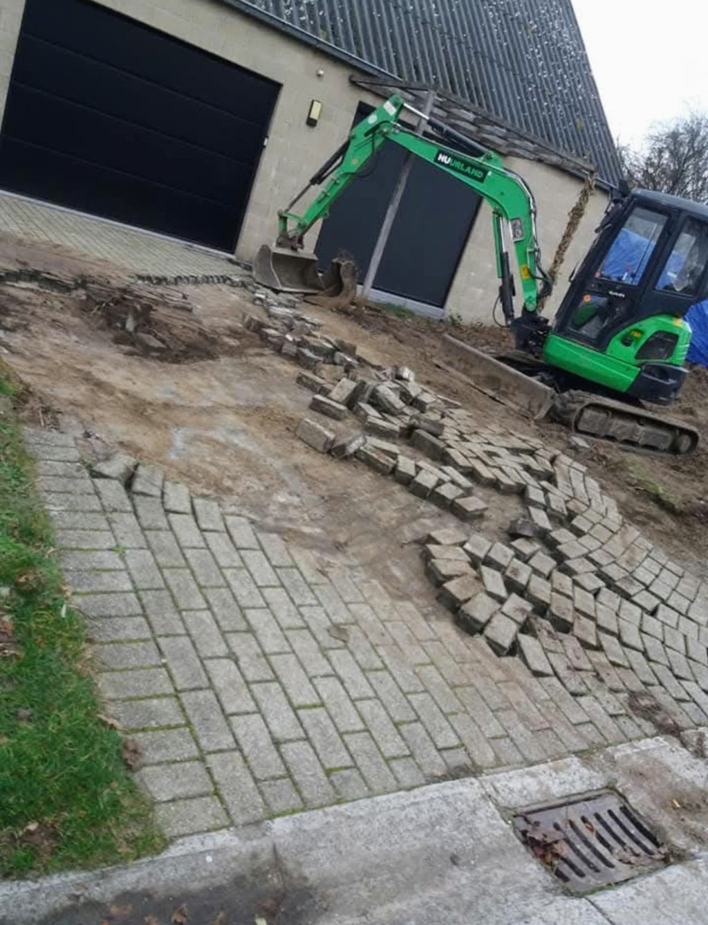 Oprit en voortuin waterdoorlatend verhard